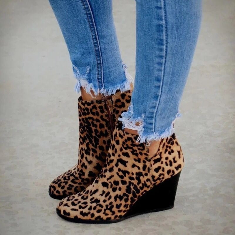 Suede Wedge-heeled Short Boots Martin Style