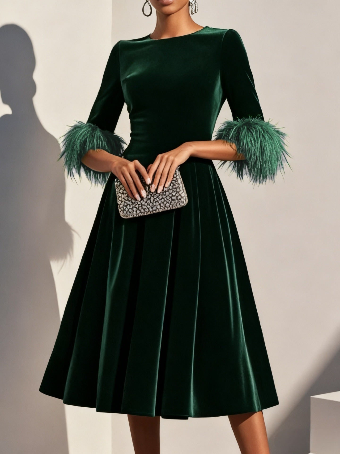 Elegant AutumnWinter Round-Neck Velvet Dress For Women