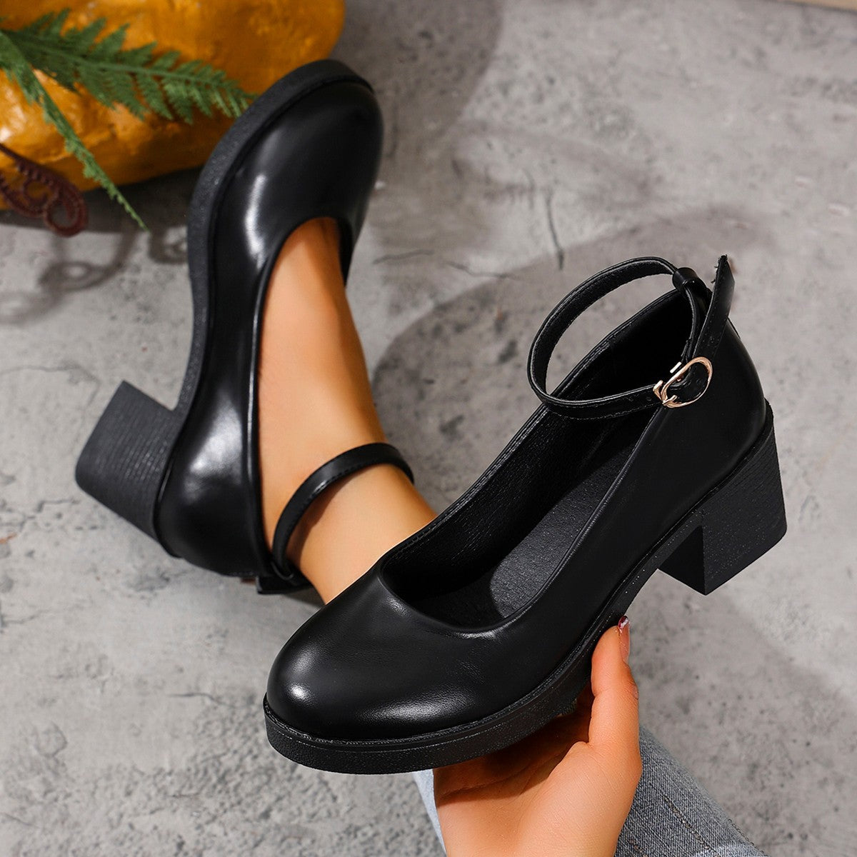 Women's Round-Toe Low-Cut Chunky Heel Shoes - Comfortable Block Heel Design