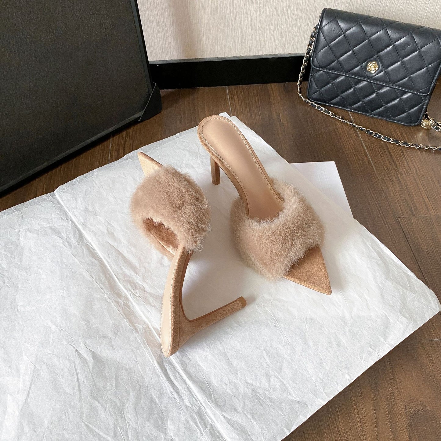 Women's Luxury Plush High-Heel Slippers - Elegant Pointed-Toe Design with Non-Slip Sole