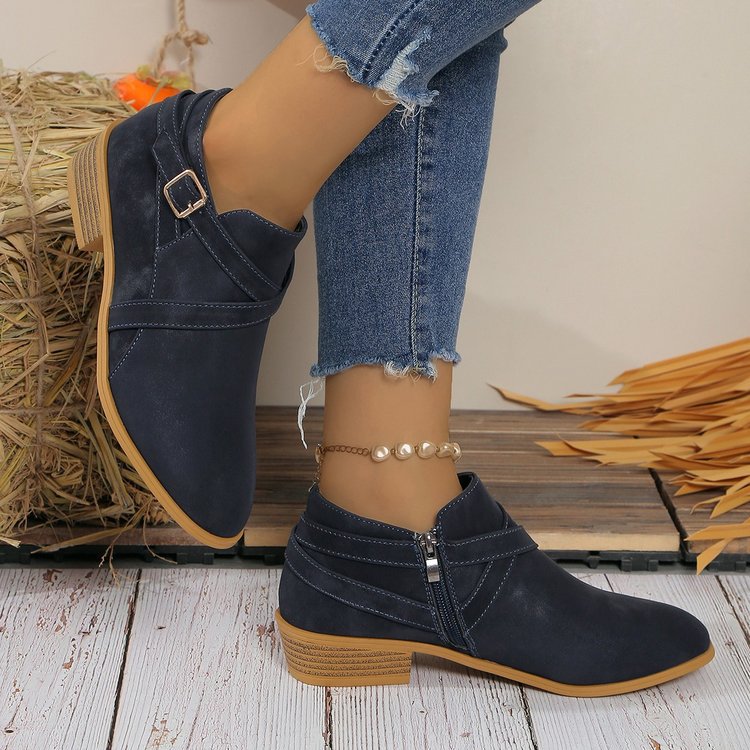 Bottes en cuir grandes tailles pour femme avec fermeture éclair latérale et brides croisées