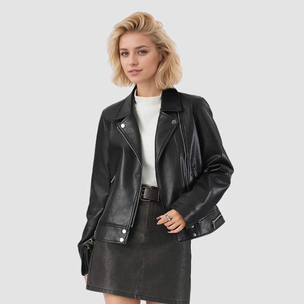 Veste courte en cuir pour femme avec col rabattu