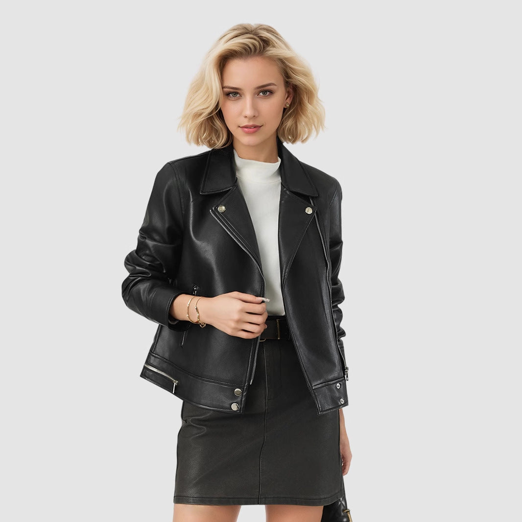 Veste courte en cuir pour femme avec col rabattu
