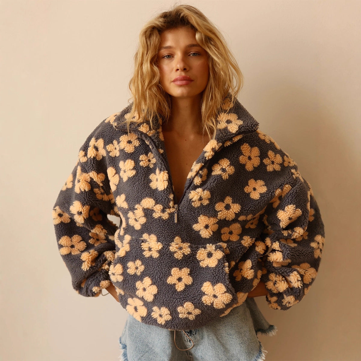 Winter Flowers Lambskin Sweatshirt with Pockets