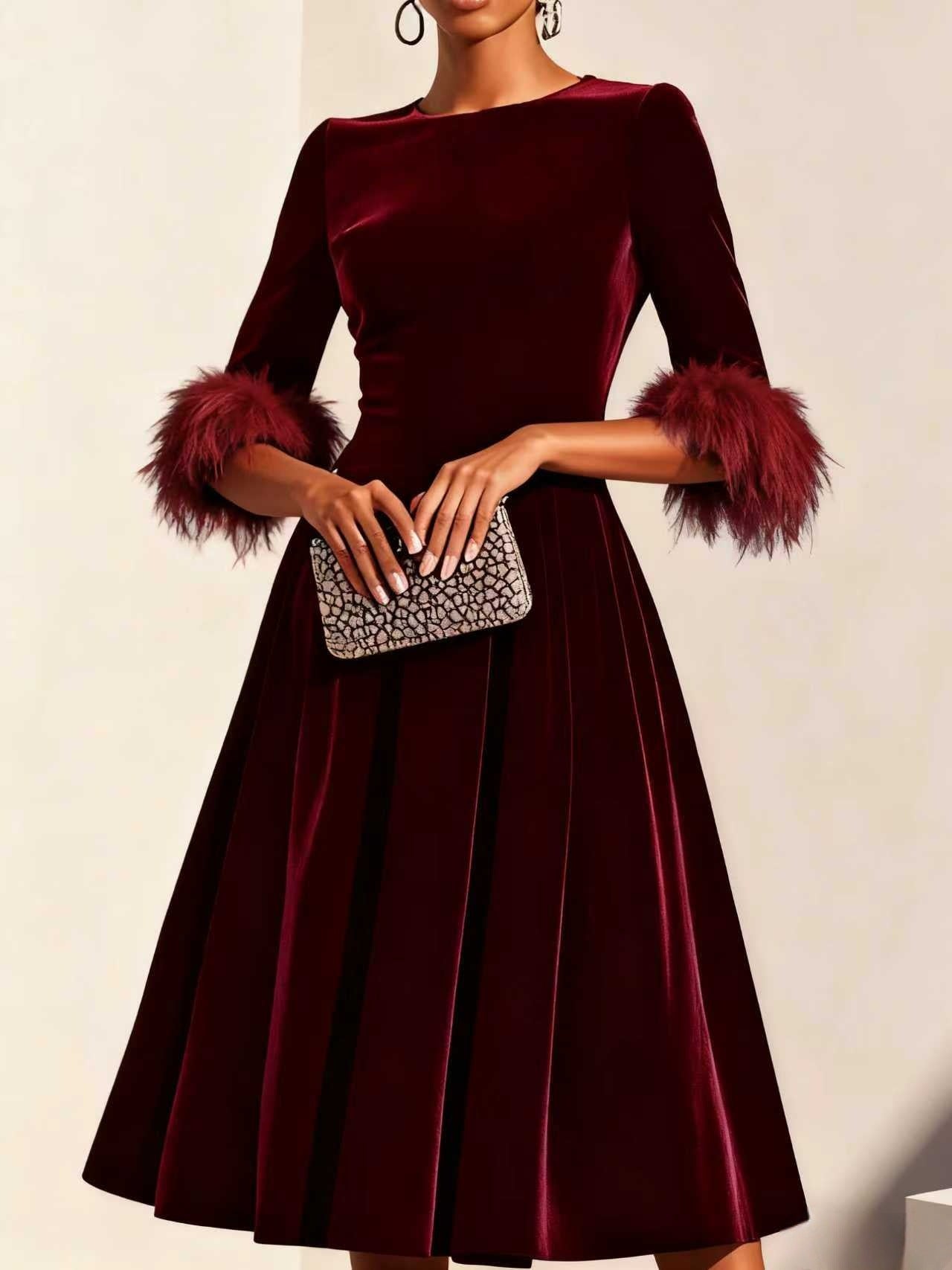 Elegant AutumnWinter Round-Neck Velvet Dress For Women