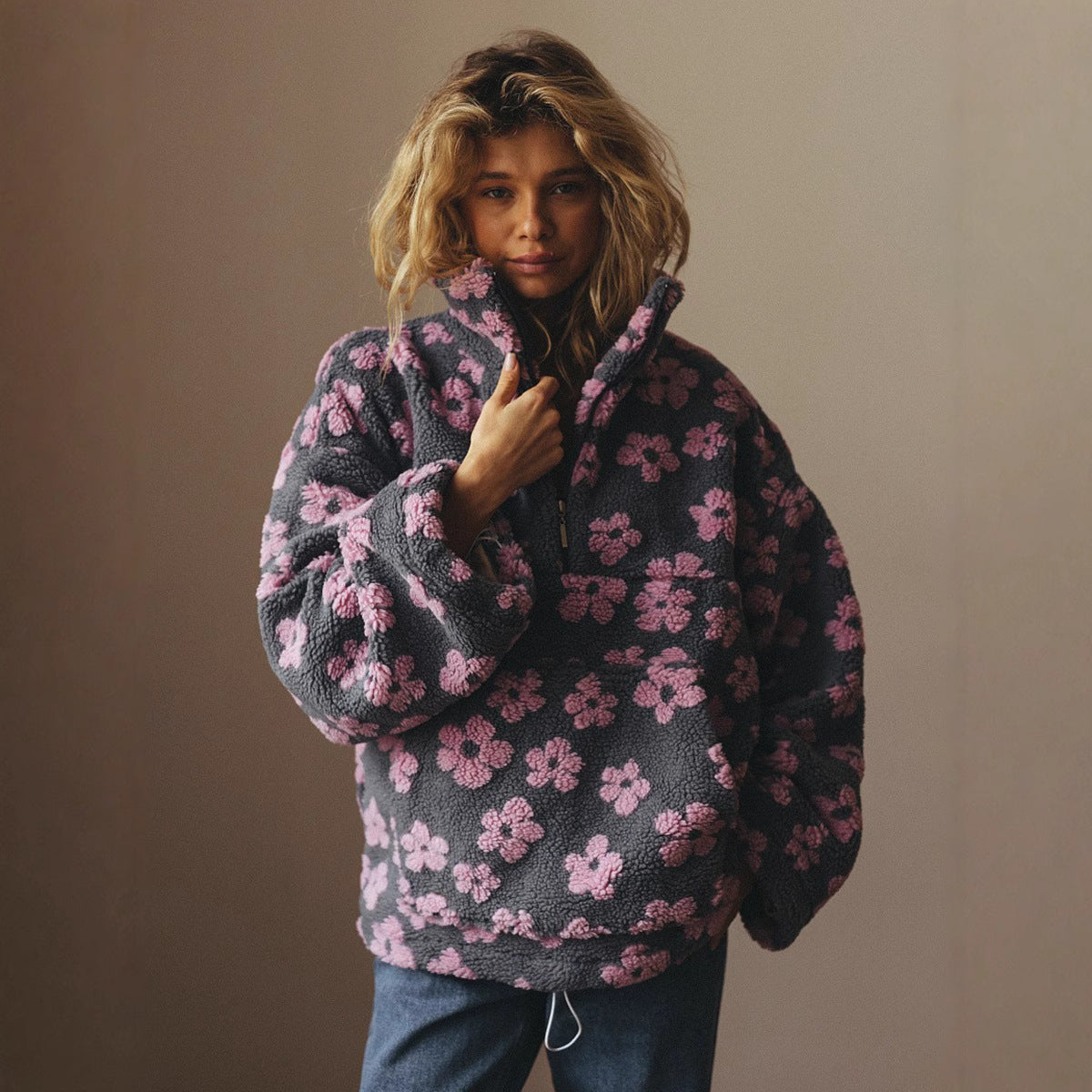 Winter Flowers Lambskin Sweatshirt with Pockets