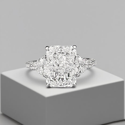 Ice Flower Cut Full-Crystal Ring - Carbon Diamond Statement Jewelry