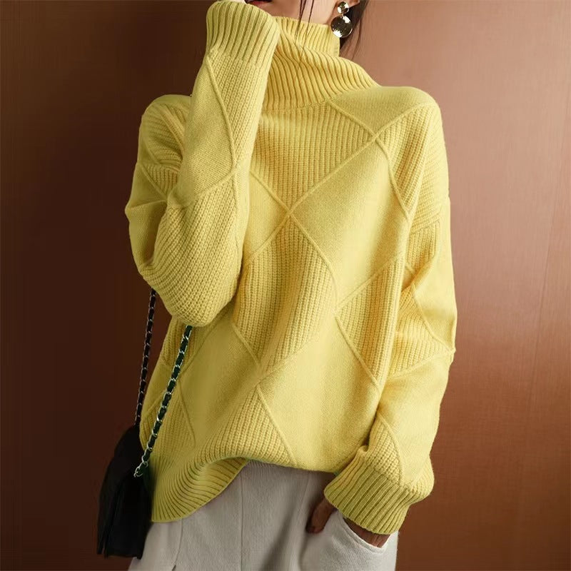 Pull chaud à col haut ample de couleur unie tricoté pour femme