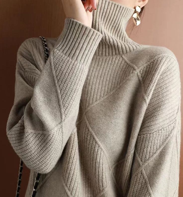 Pull chaud à col haut ample de couleur unie tricoté pour femme