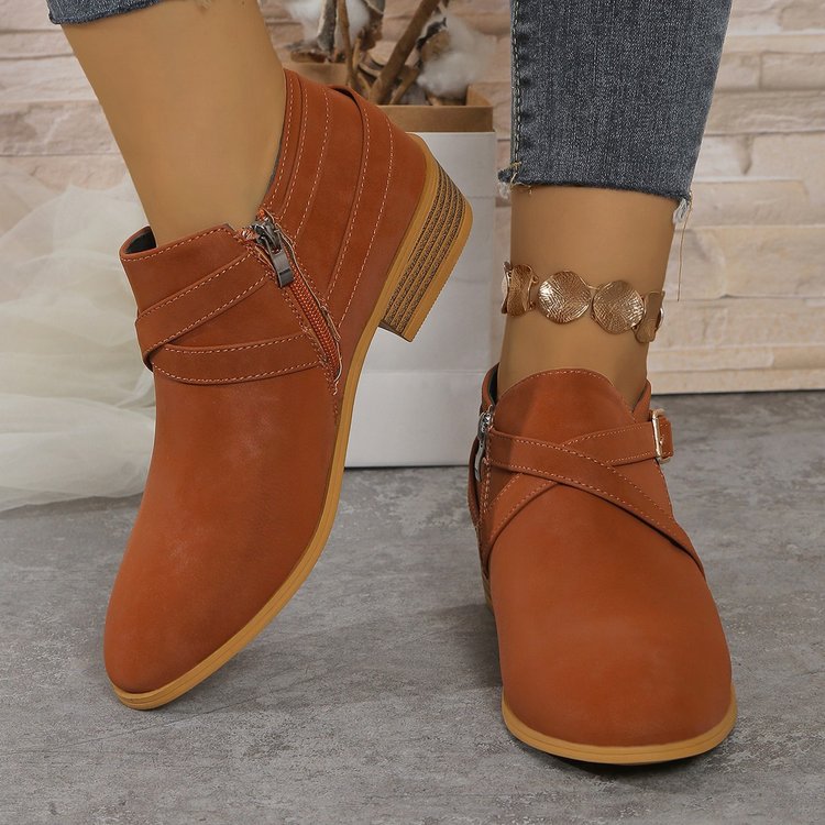 Bottes en cuir grandes tailles pour femme avec fermeture éclair latérale et brides croisées