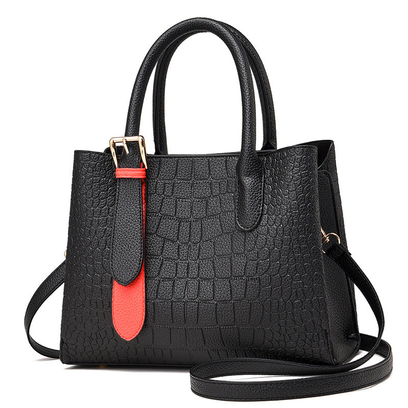Minimalist Shoulder Messenger Bag – Versatile Crossbody Design